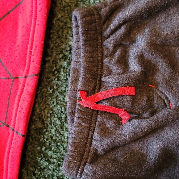 Spiderman 6 sweatsuit - Picture 4 of 4